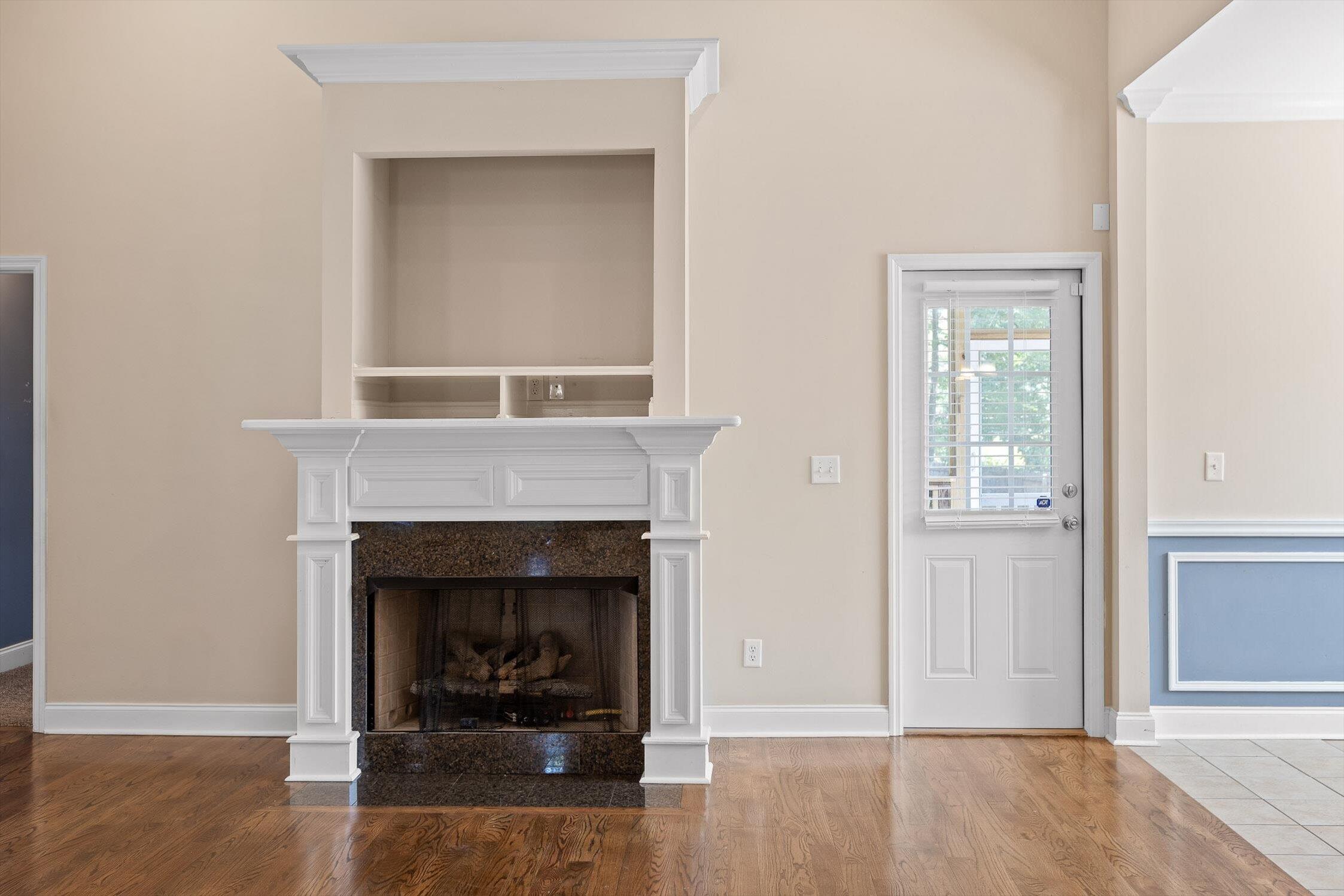 Chattanooga, Tennessee 37421, United States, 4 Bedrooms Bedrooms, ,2 BathroomsBathrooms,Residential,Pending,202807