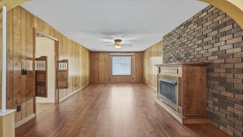 Tiny photo for 568 S Elm Street, Whitwell, TN 37397 (MLS # 1529414)