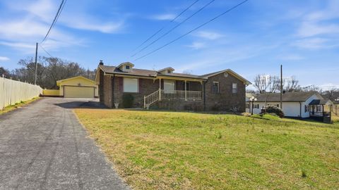 Photo of 568 S Elm Street, Whitwell, TN 37397 (MLS # 1529414)