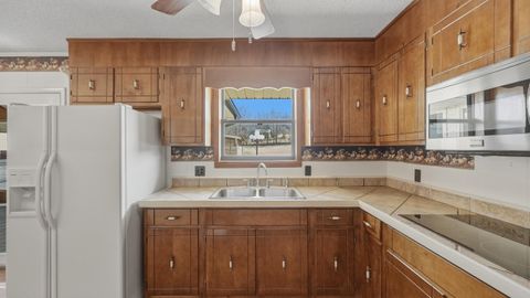 Tiny photo for 568 S Elm Street, Whitwell, TN 37397 (MLS # 1529414)