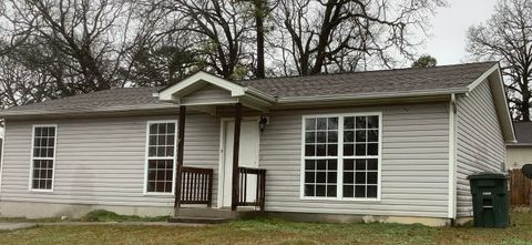 Photo of 6205 Fisk Avenue, Chattanooga, TN 37421 (MLS # 1526502)