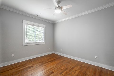 Tiny photo for 314 Woodland Avenue, Chattanooga, TN 37405 (MLS # 1525194)