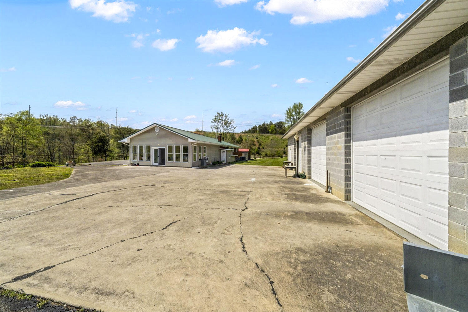 3109 Old Highway 411, Dandridge, Tennessee image 21