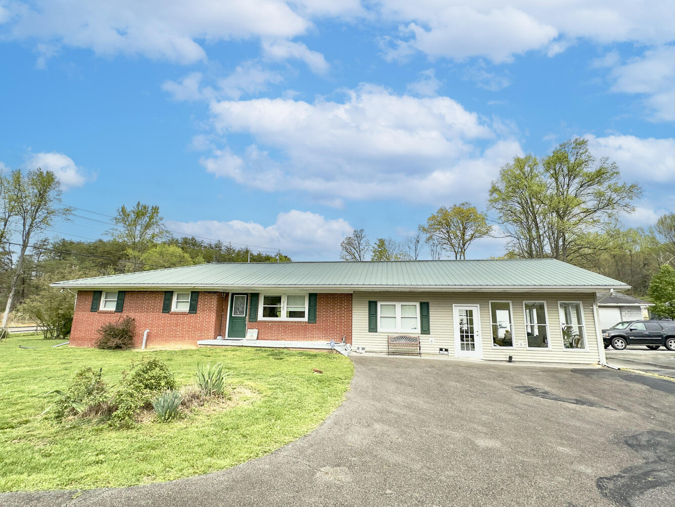 3109 Old Highway 411, Dandridge, Tennessee image 2