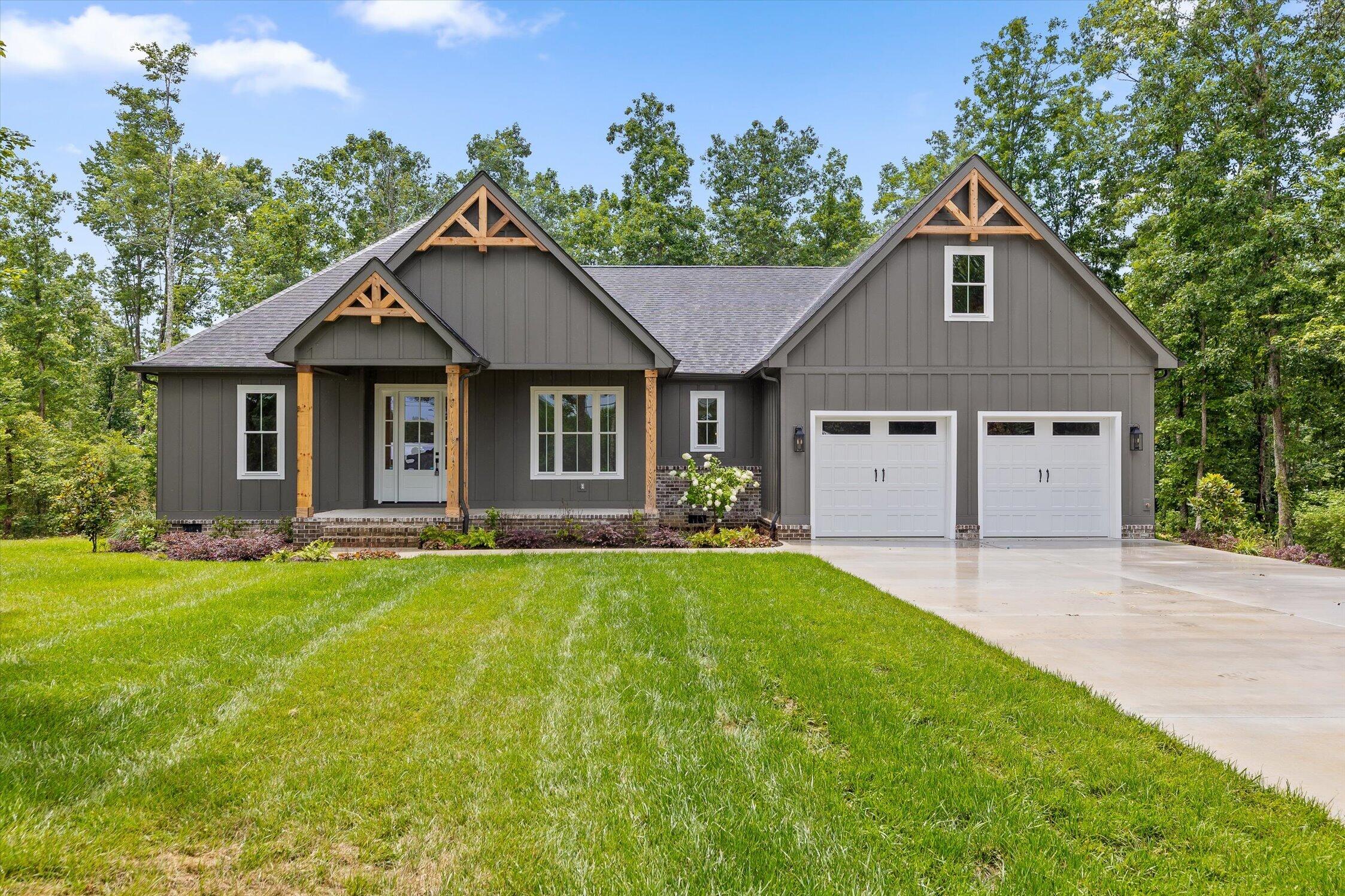 Photo 1 of 37 — 2796 Mowbray Pike, Soddy Daisy, TN 37379