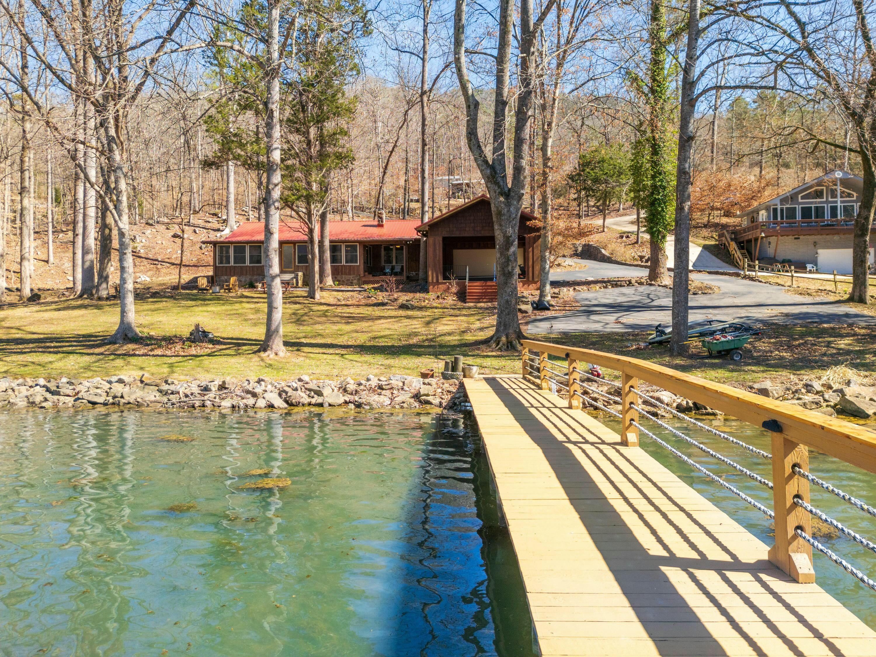 7286 Mullins Cove Road