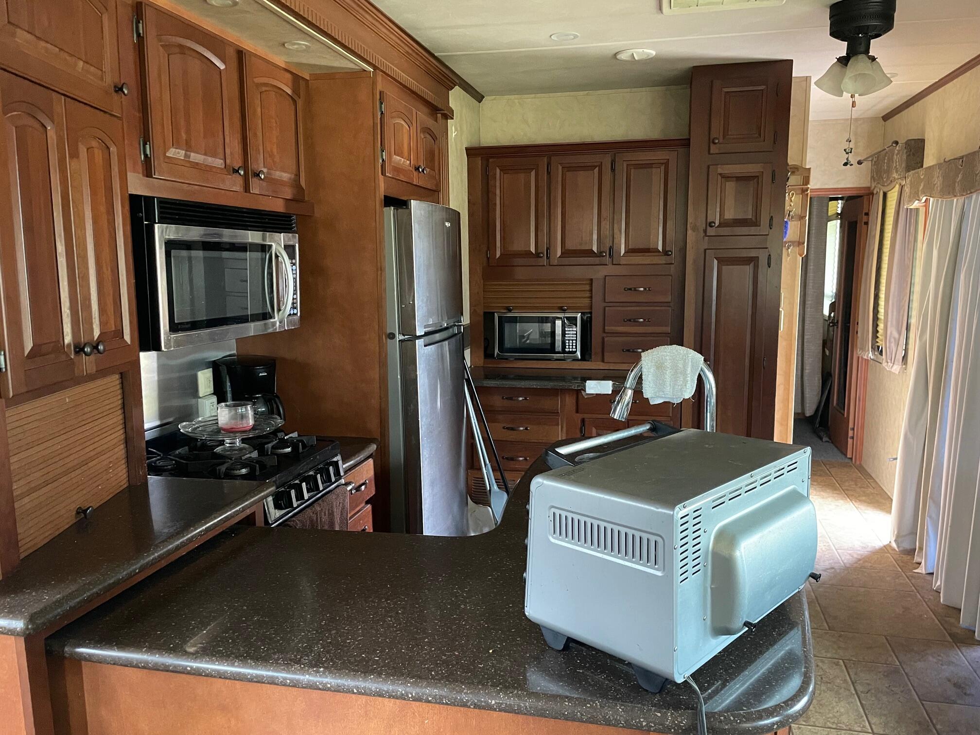 Ider, Alabama 35981, United States, 1 Bedroom Bedrooms, ,1 BathroomBathrooms,Residential,Active,234842