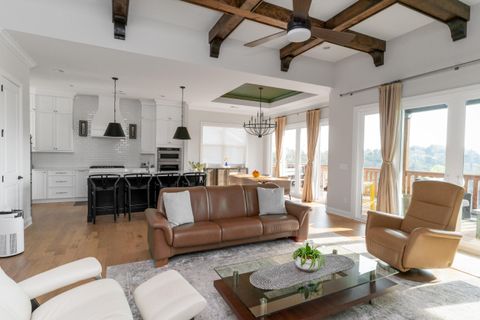 Tiny photo for 1817 Notting Hill, Chattanooga, TN 37405 (MLS # 1530866)