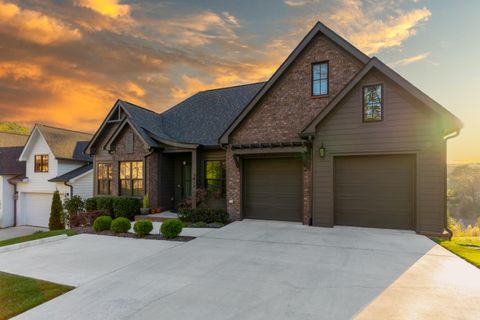 Tiny photo for 1817 Notting Hill, Chattanooga, TN 37405 (MLS # 1530866)