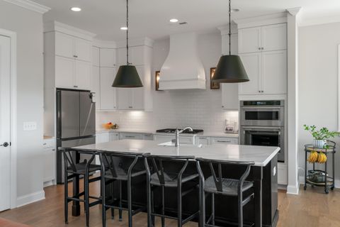 Tiny photo for 1817 Notting Hill, Chattanooga, TN 37405 (MLS # 1530866)