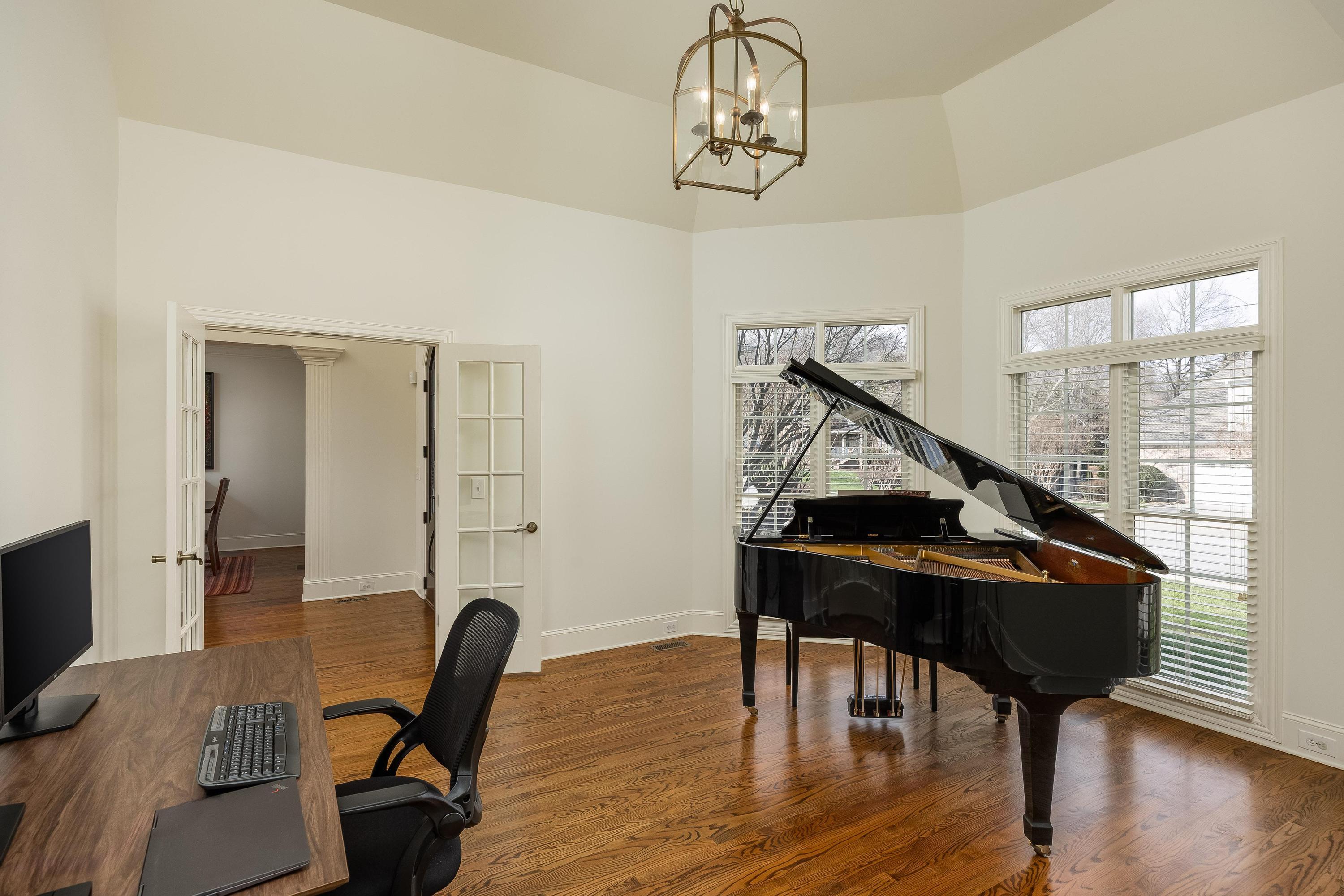1295 Enclave Road, Chattanooga, Tennessee image 7