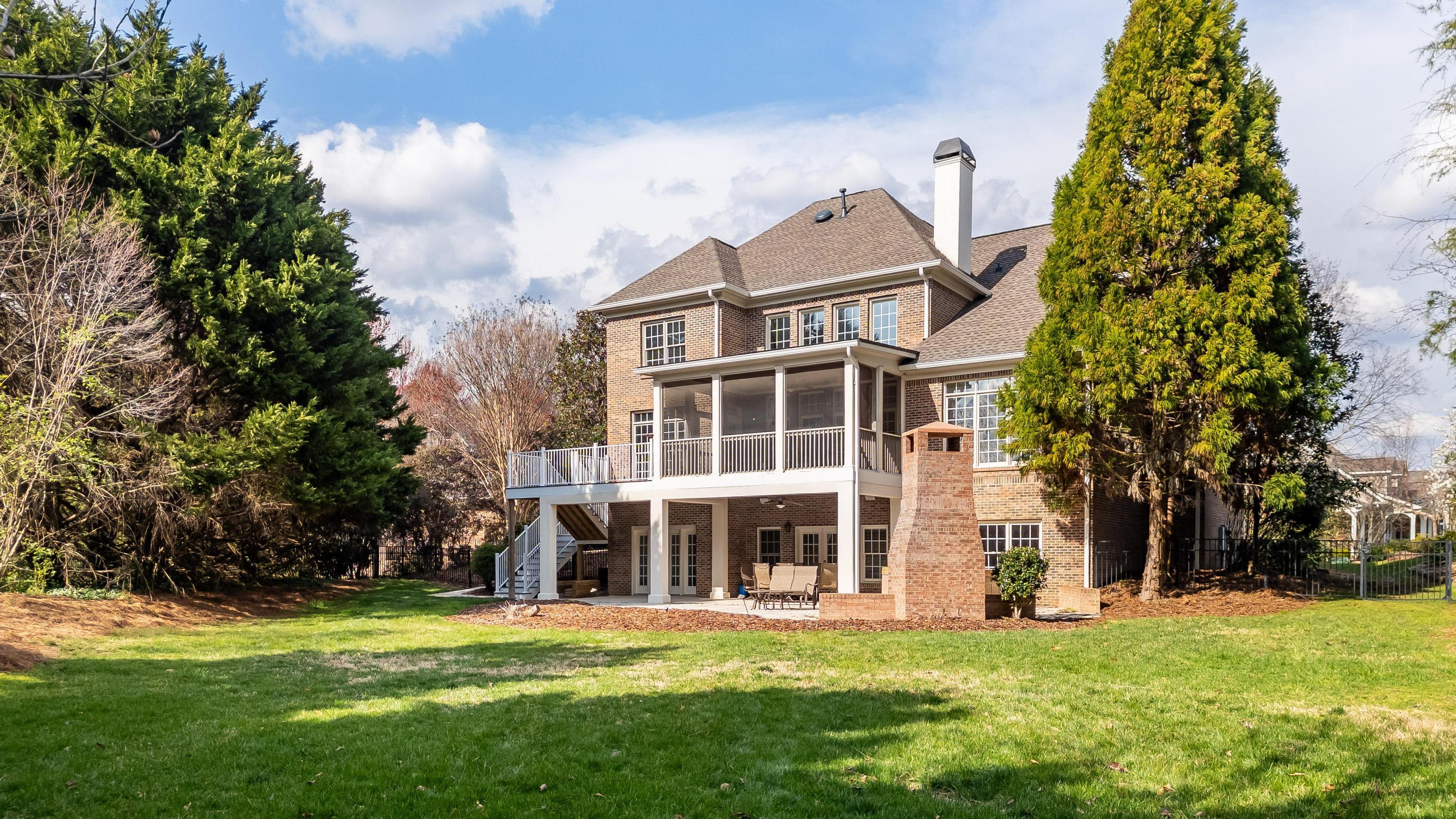 1295 Enclave Road, Chattanooga, Tennessee image 3