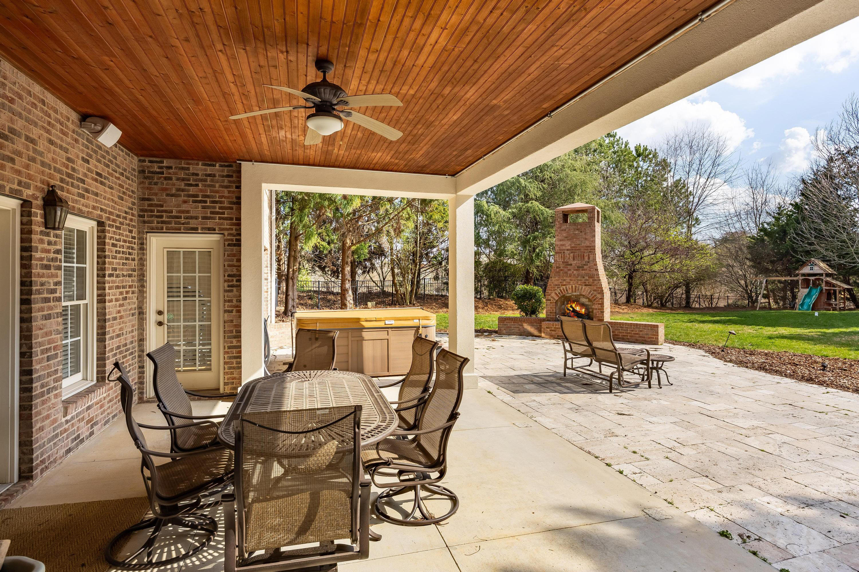 1295 Enclave Road, Chattanooga, Tennessee image 4