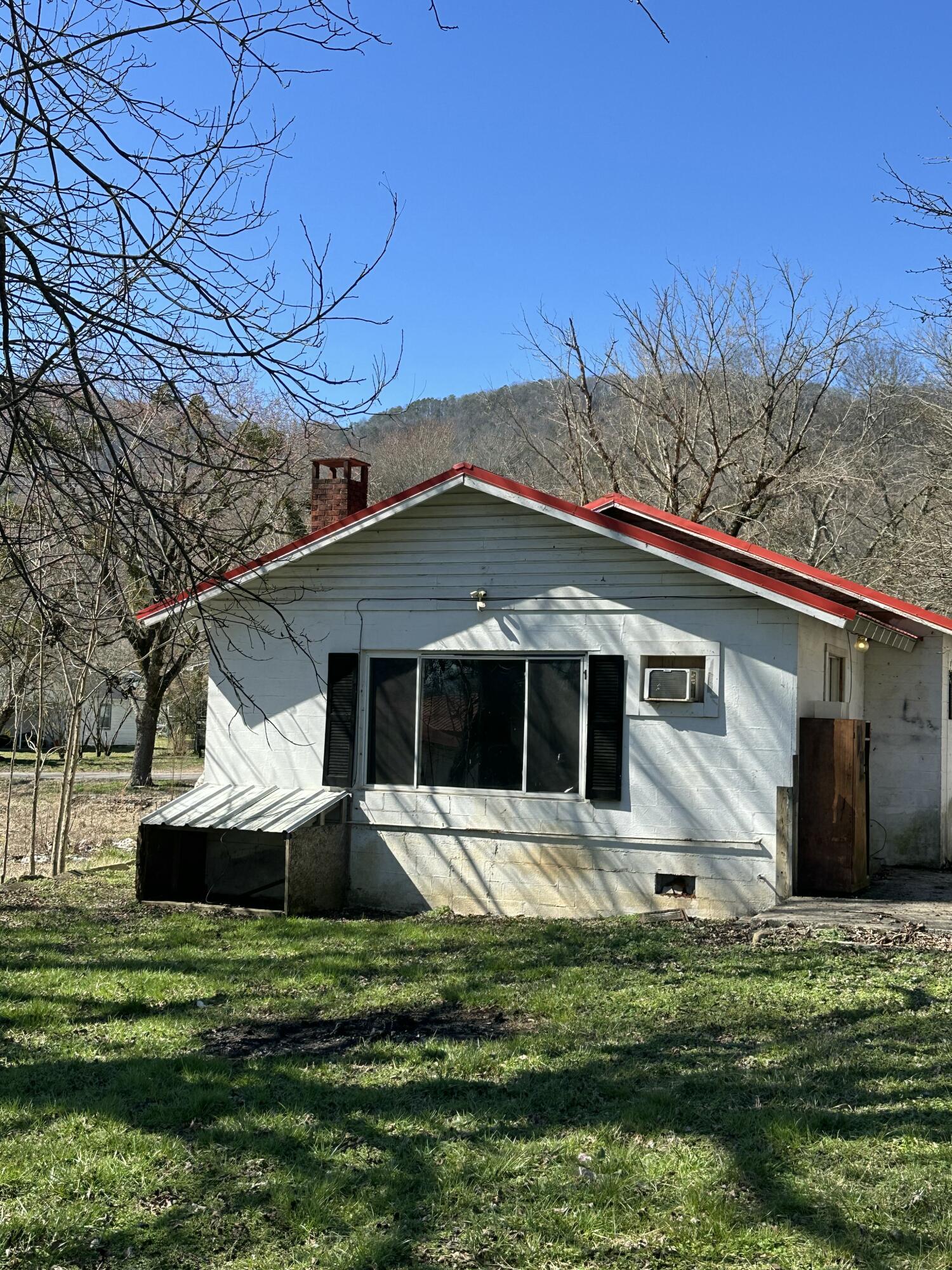 105 Locust Avenue, South Pittsburg, Tennessee image 11