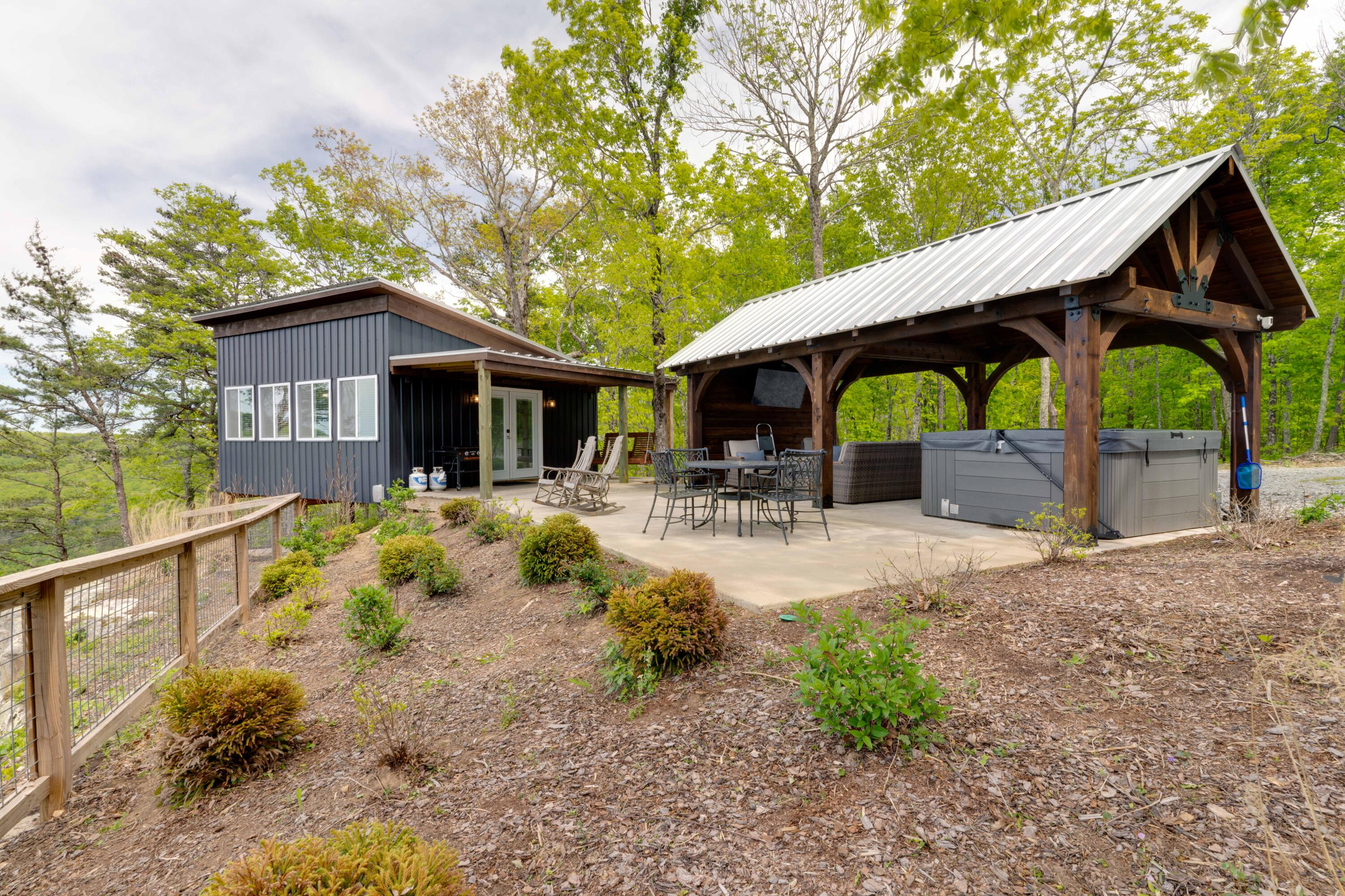1004 Window Rock Road, Dunlap, Tennessee image 1