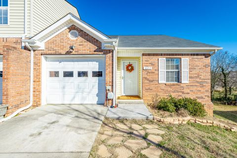 Photo of 6653 Hickory Trace Circle, Chattanooga, TN 37421 (MLS # 1524532)
