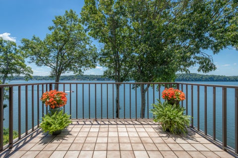 Townhouse For Rent - 4336 Lakeshore Lane<br/> Chattanooga, TN 37415