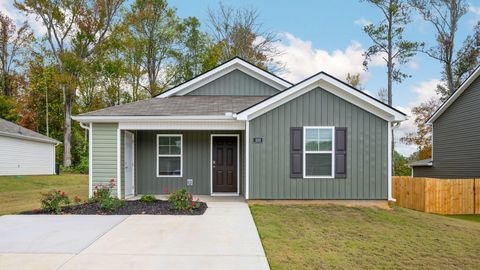 Photo of 100 Lake Terrace Drive, LaFayette, GA 30728 (MLS # 1385686)