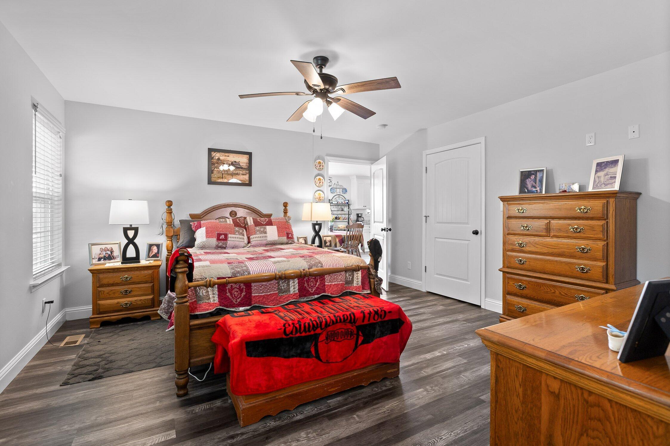 1008 Durgan Place, Dalton, Georgia image 12