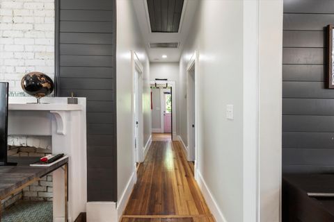 Tiny photo for 513 W Bell Avenue, Chattanooga, TN 37405 (MLS # 1525989)