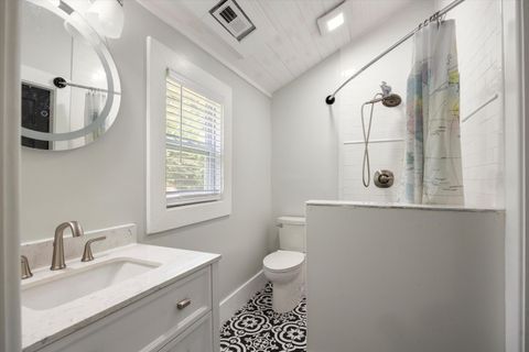 Tiny photo for 513 W Bell Avenue, Chattanooga, TN 37405 (MLS # 1525989)