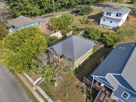 Tiny photo for 513 W Bell Avenue, Chattanooga, TN 37405 (MLS # 1525989)