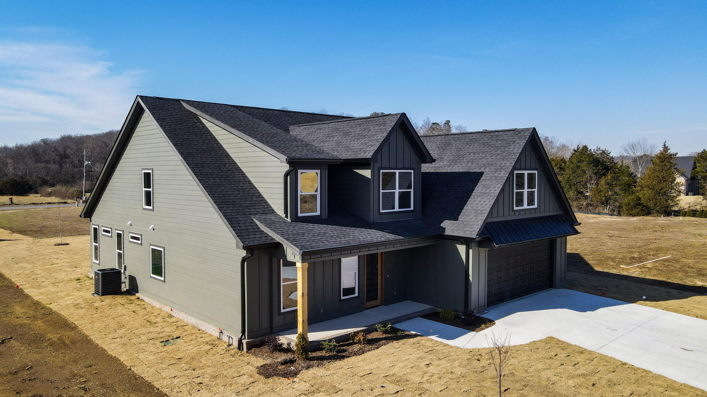 209 Arthur Court NW