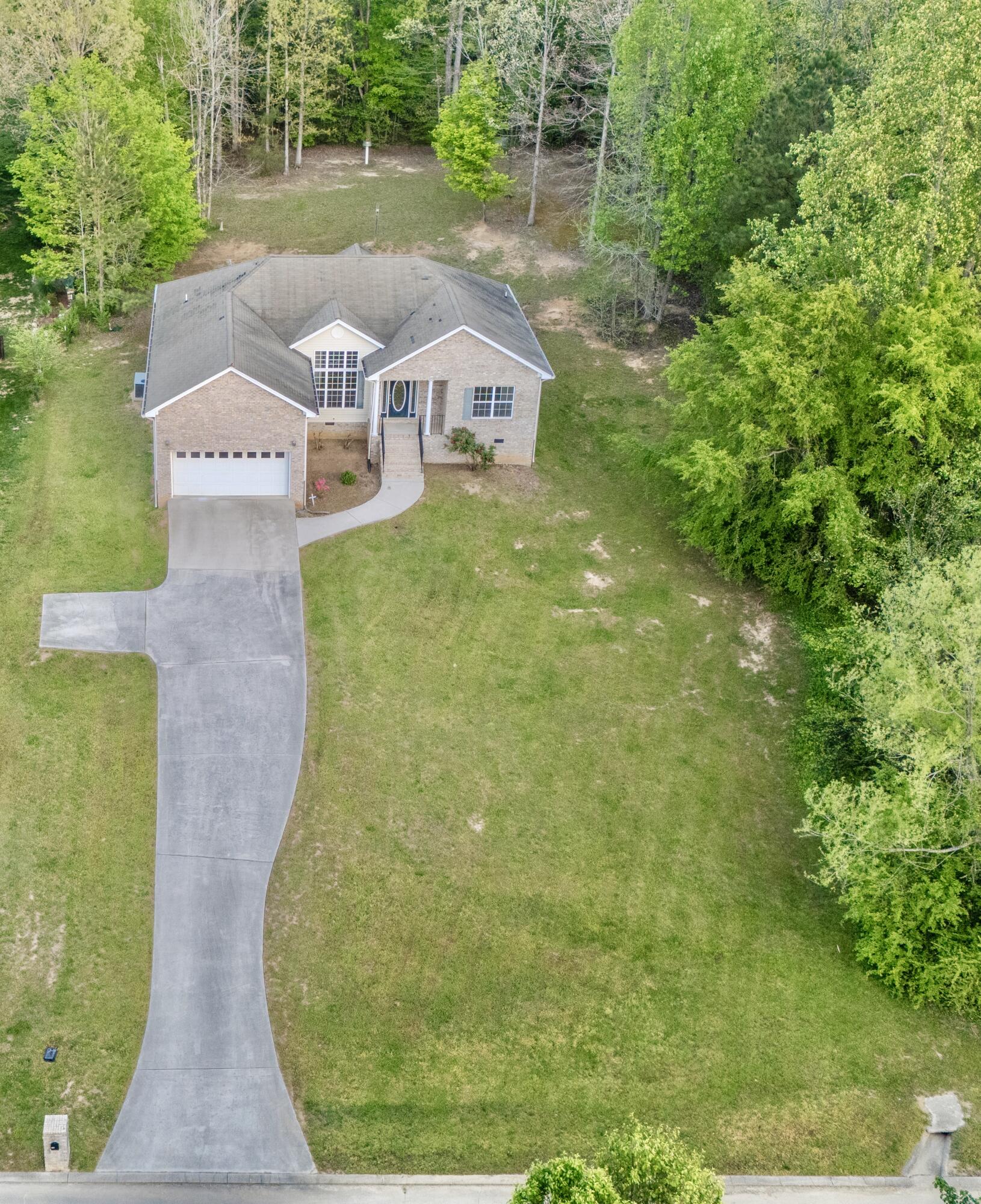 244 Chetola Drive, Cleveland, Tennessee image 4