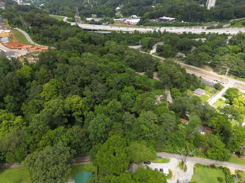 Photo of 978 Henderson Avenue, Chattanooga, TN 37405 (MLS # 1514989)