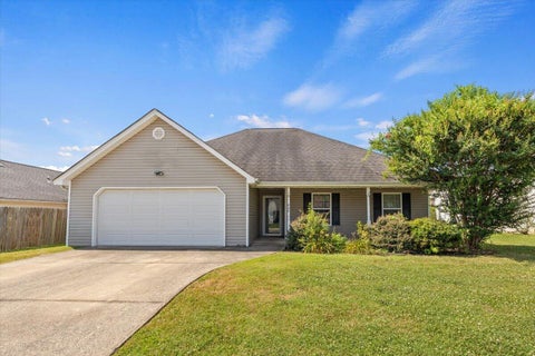 Photo of 464 Glenn Wade Drive, Rossville, GA 30741 (MLS # 1537980)