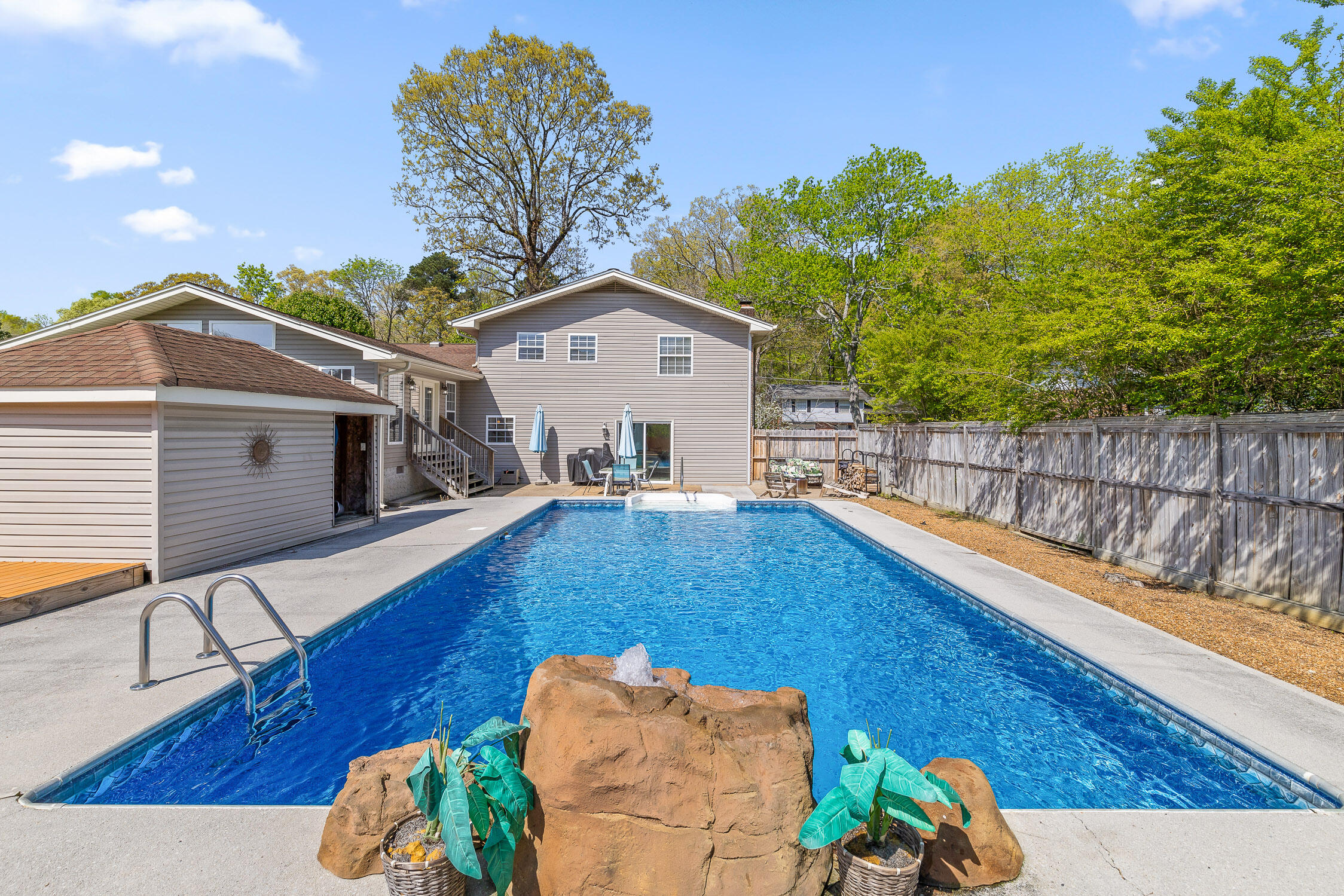 8252 Oxford Drive, Hixson, Tennessee image 31