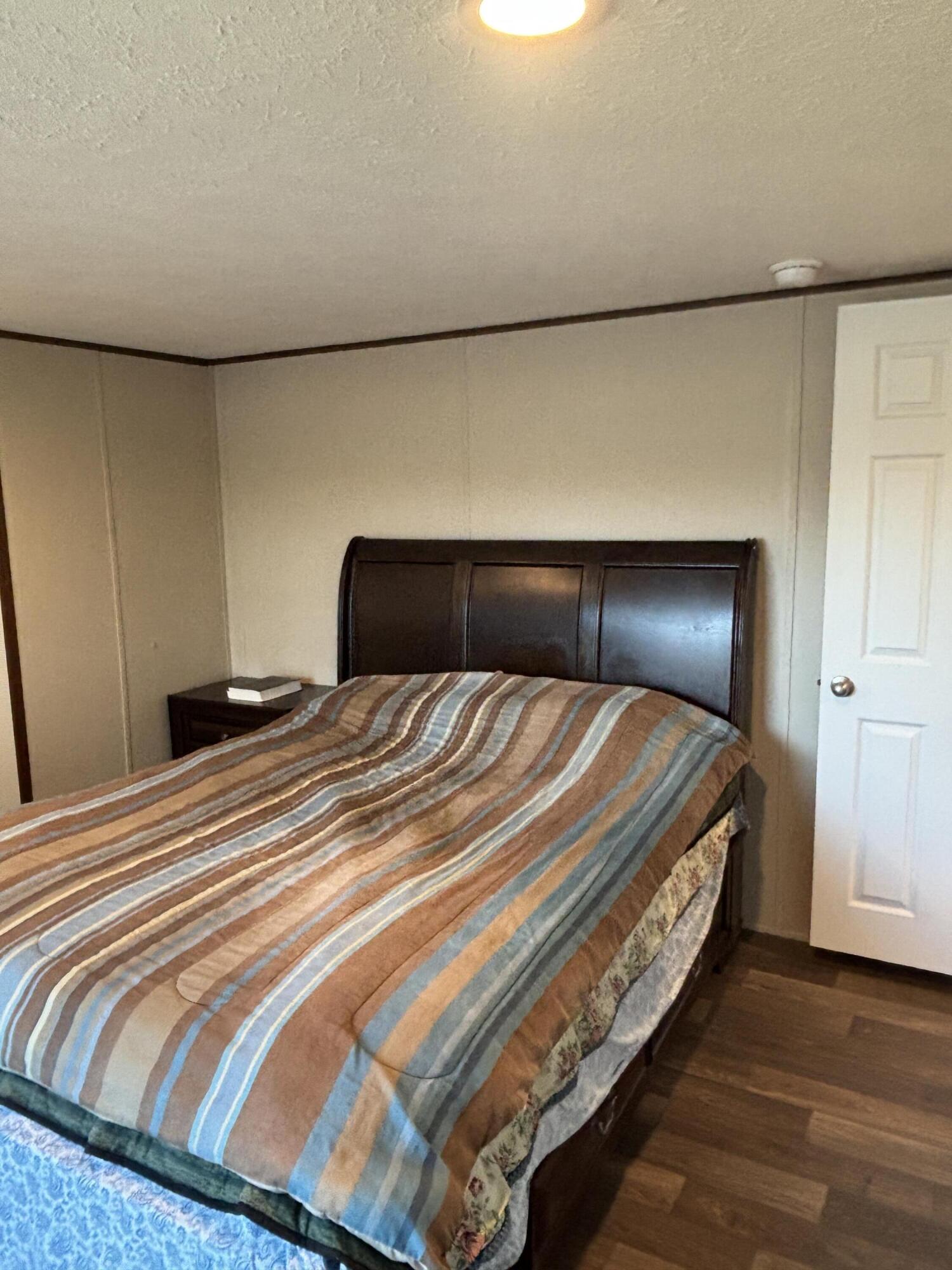 10761 Old State Highway 28