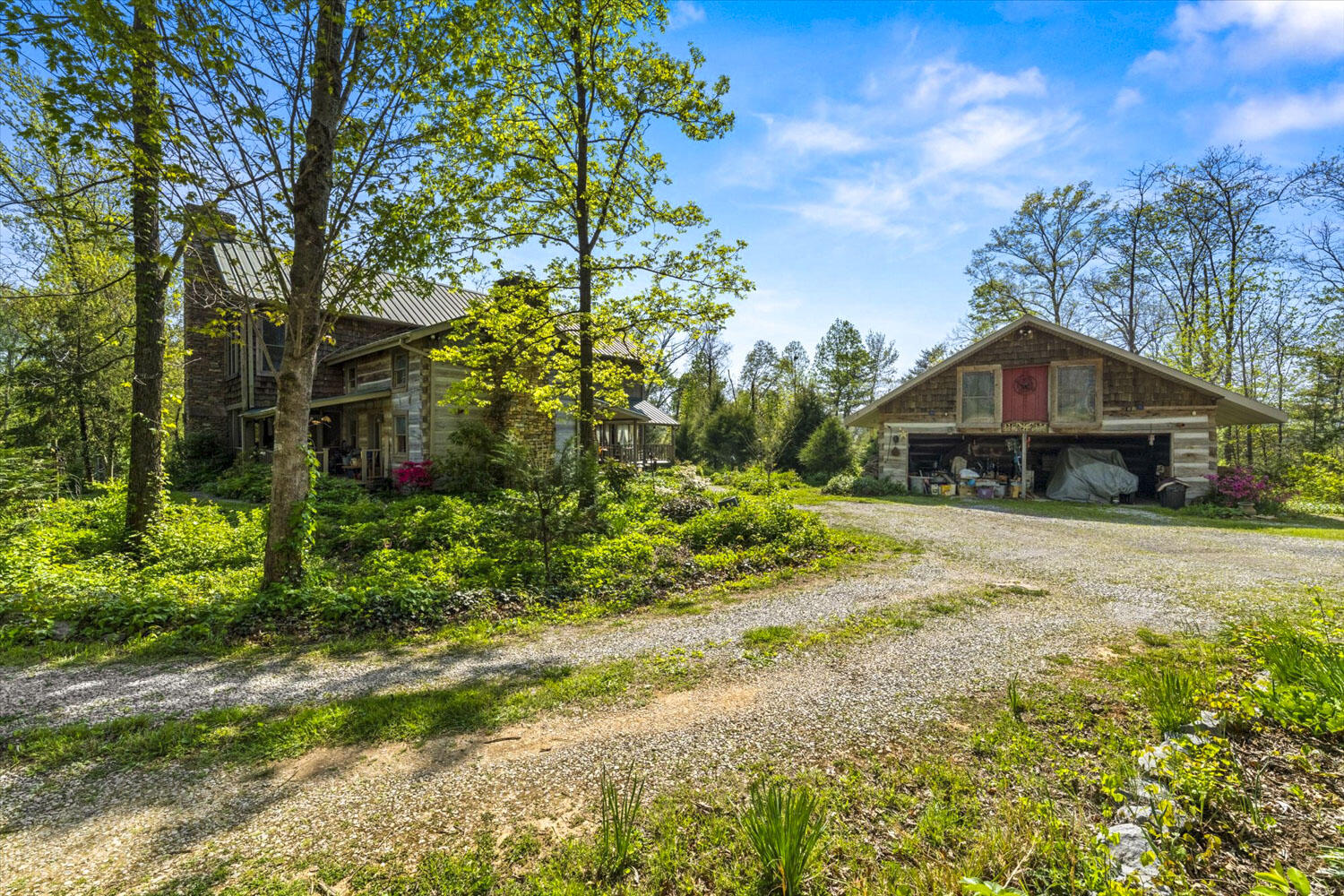 1011 Buffalo Road