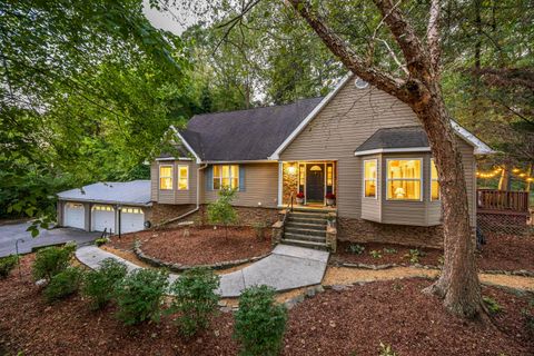 Photo of 3219 Haywood Avenue, Chattanooga, TN 37415 (MLS # 1522117)