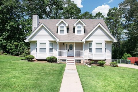 Photo of 1915 Port Royal Drive Drive, Soddy Daisy, TN 37379 (MLS # 1517989)