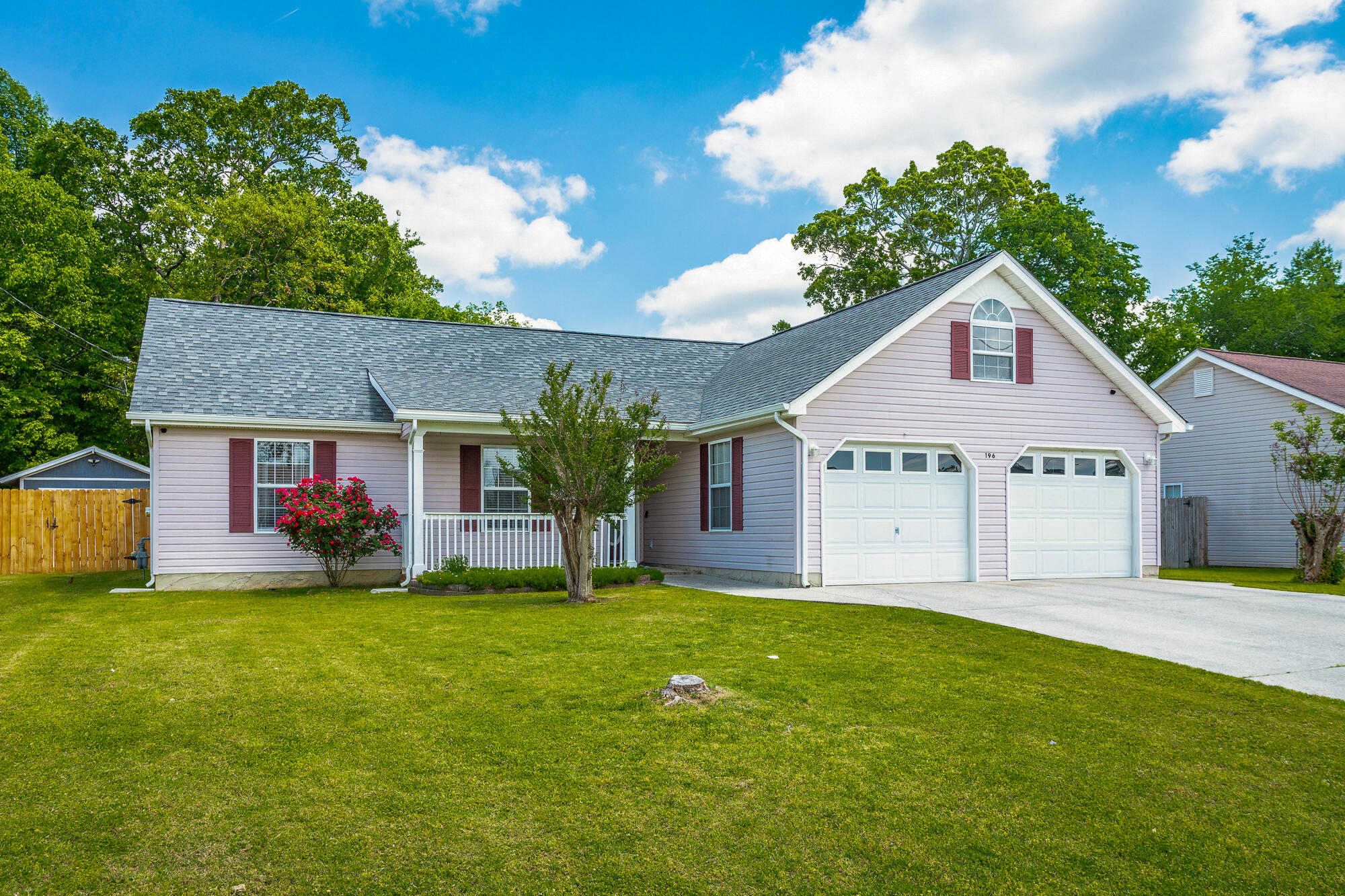 196 Sage Brush Lane, Rossville, Georgia image 1