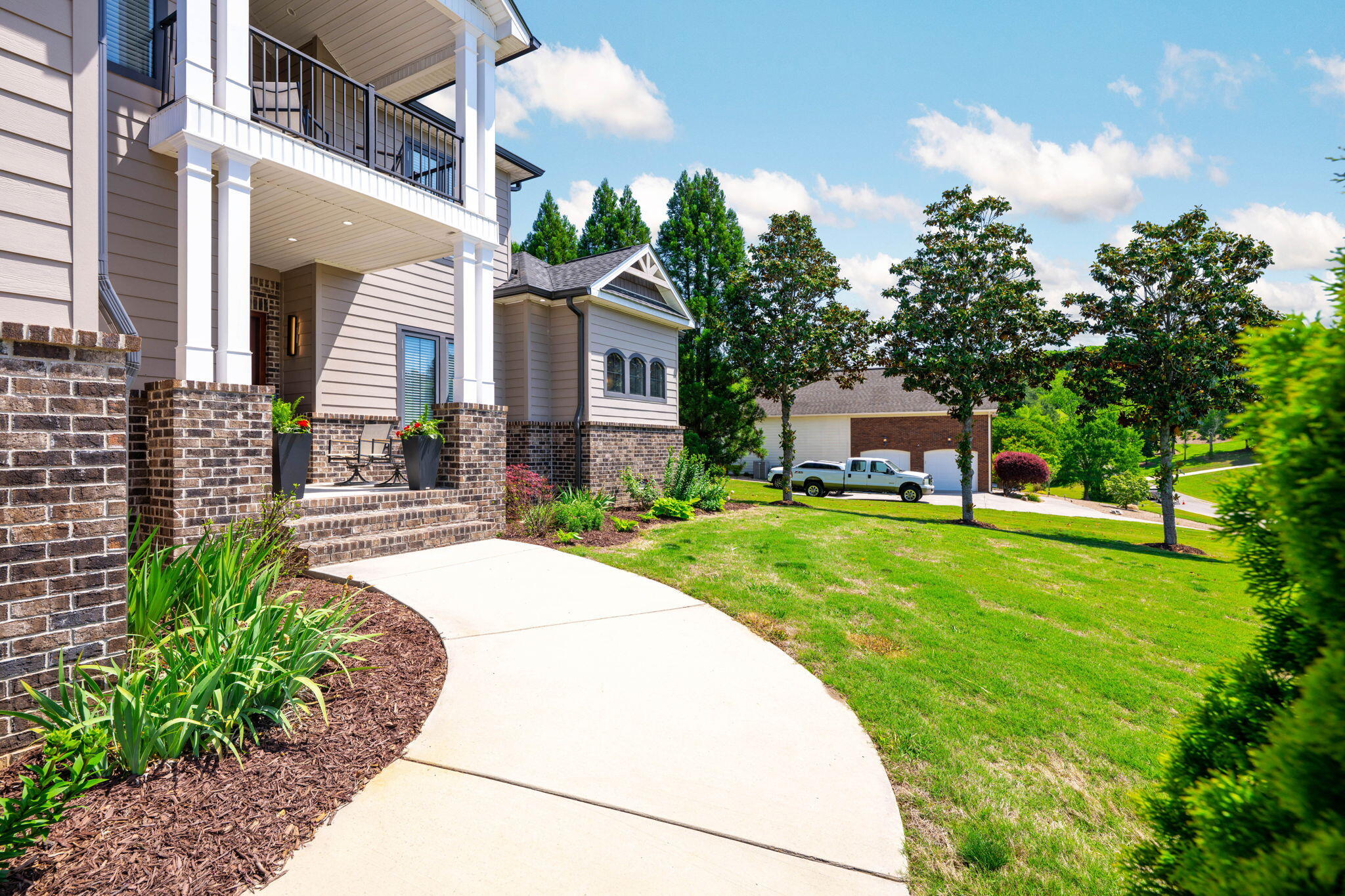 219 Overlook Drive