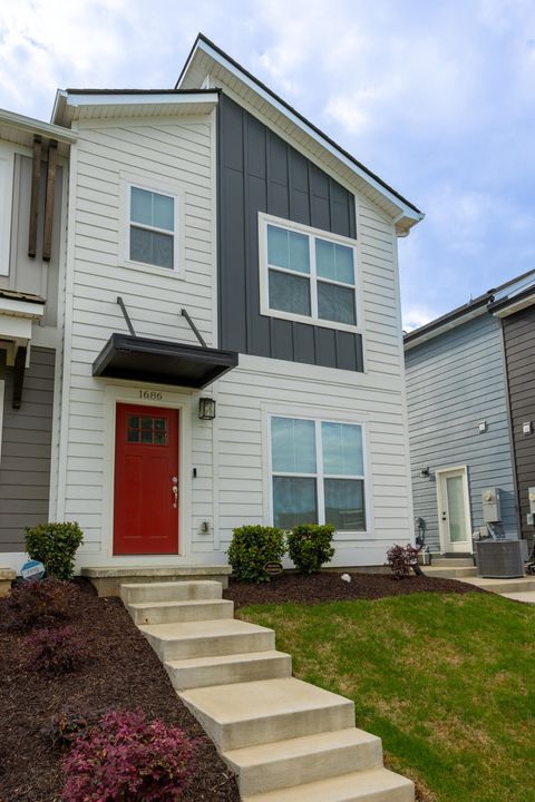 1686 S Watkins Street Chattanooga TN 37404