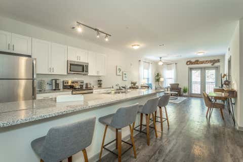 Condo For Sale - 804 Riverfront Parkway<br/> Hamilton County, Chattanooga, TN 37402