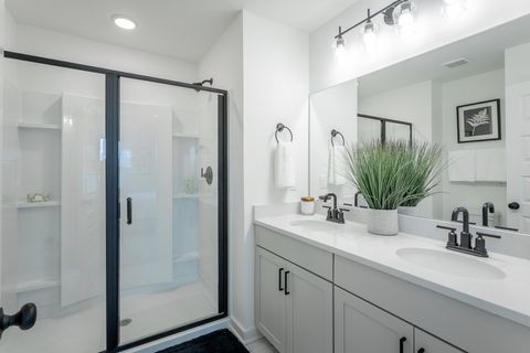 Tiny photo for 1590 S Watkins Street, Chattanooga, TN 37404 (MLS # 1529461)