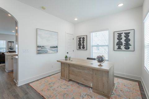 Tiny photo for 1590 S Watkins Street, Chattanooga, TN 37404 (MLS # 1529461)