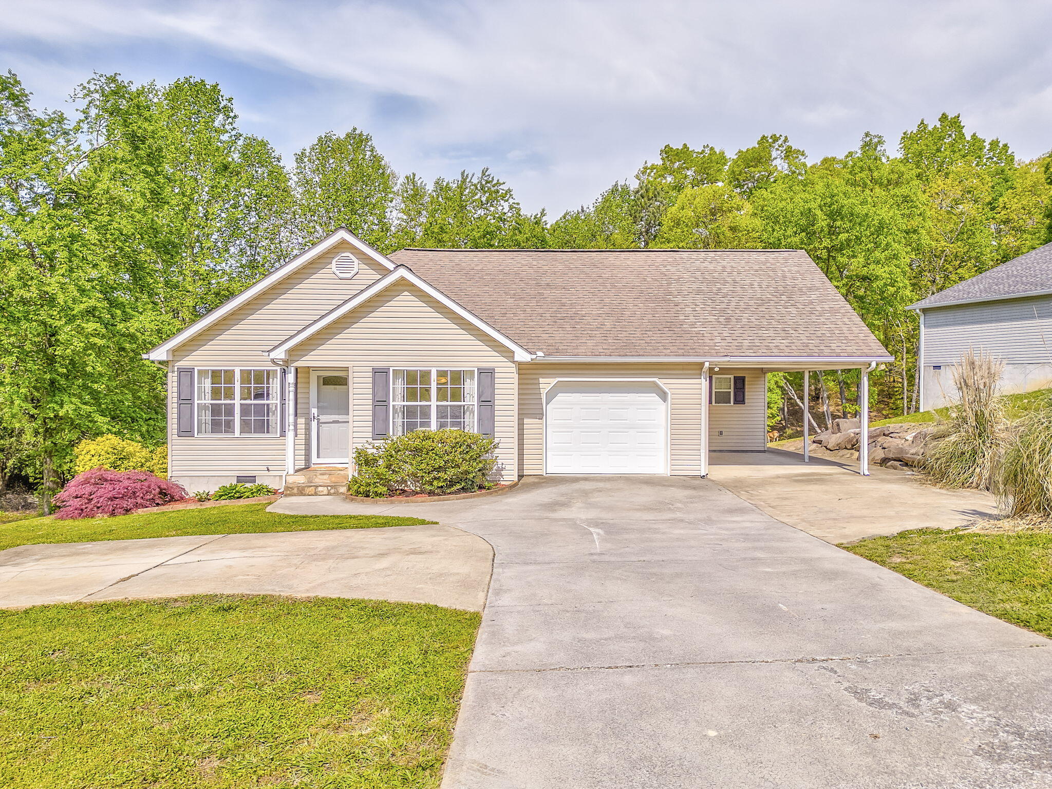 243 Windbrook Drive, Tunnel Hill, Georgia image 1