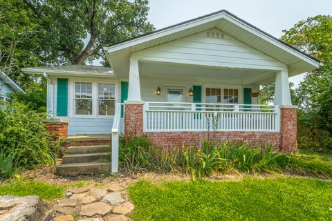 Tiny photo for 1115 Westwood Avenue, Chattanooga, TN 37405 (MLS # 1529334)
