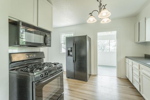 Tiny photo for 1115 Westwood Avenue, Chattanooga, TN 37405 (MLS # 1529334)