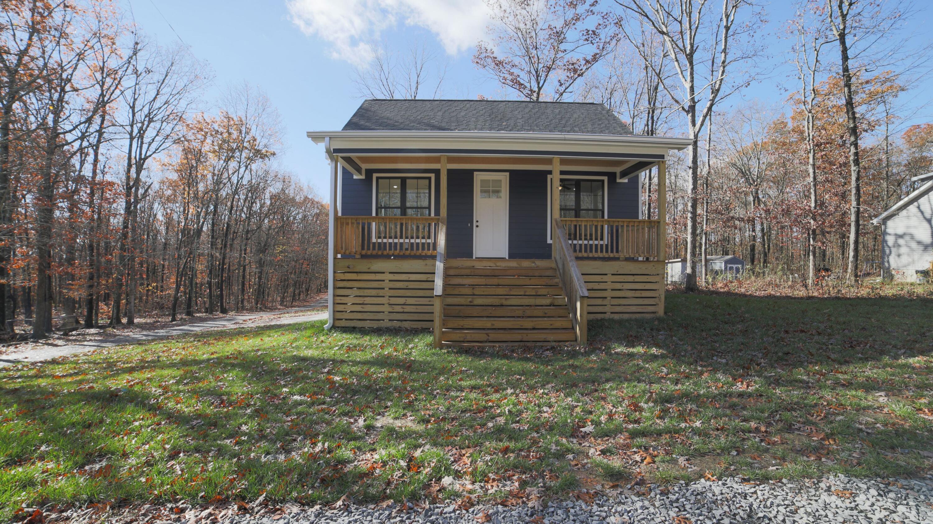 220 Progress Drive, Signal Mountain, Tennessee image 1