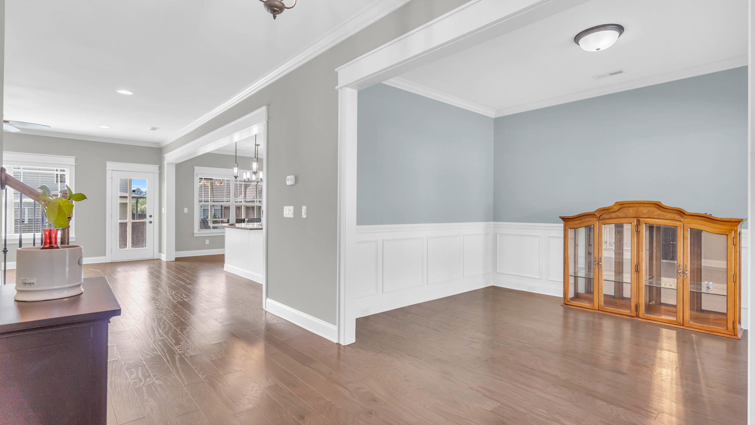 5336 Bungalow Circle