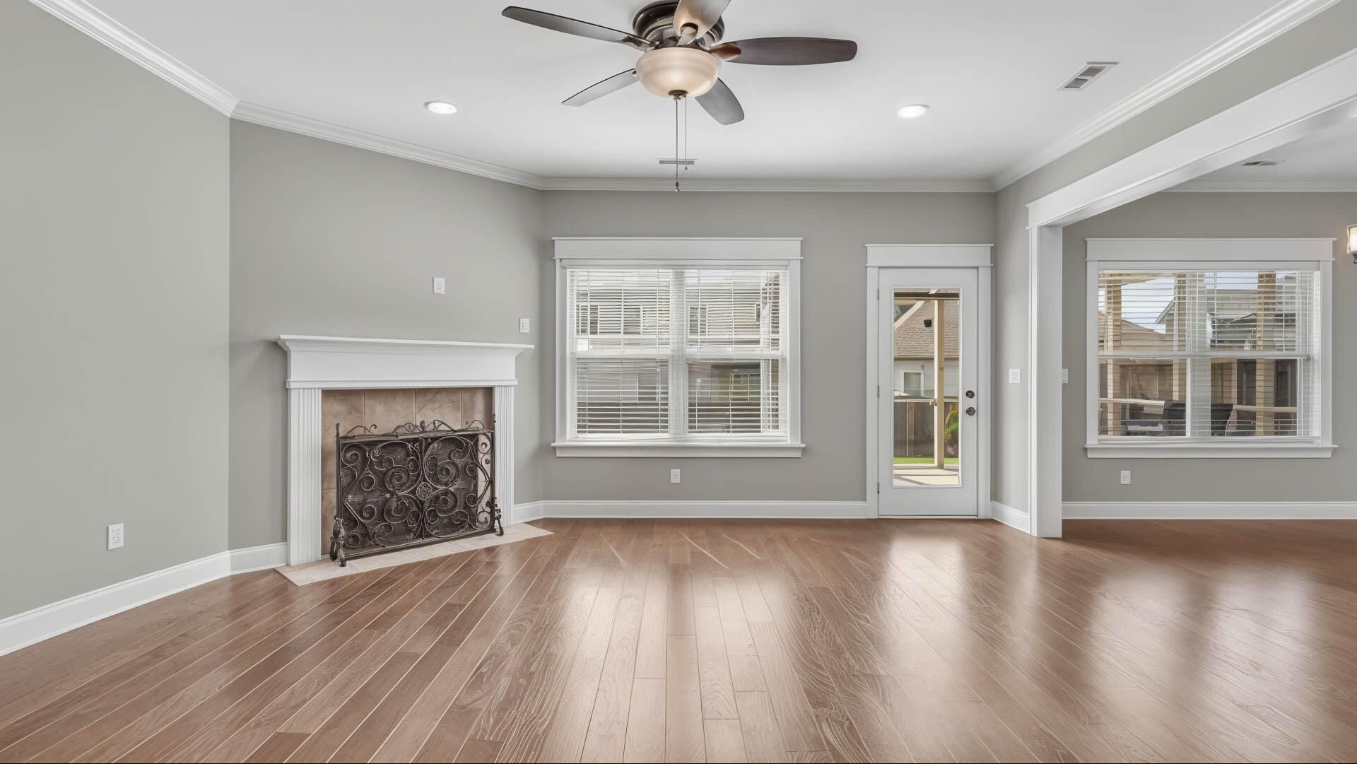 5336 Bungalow Circle