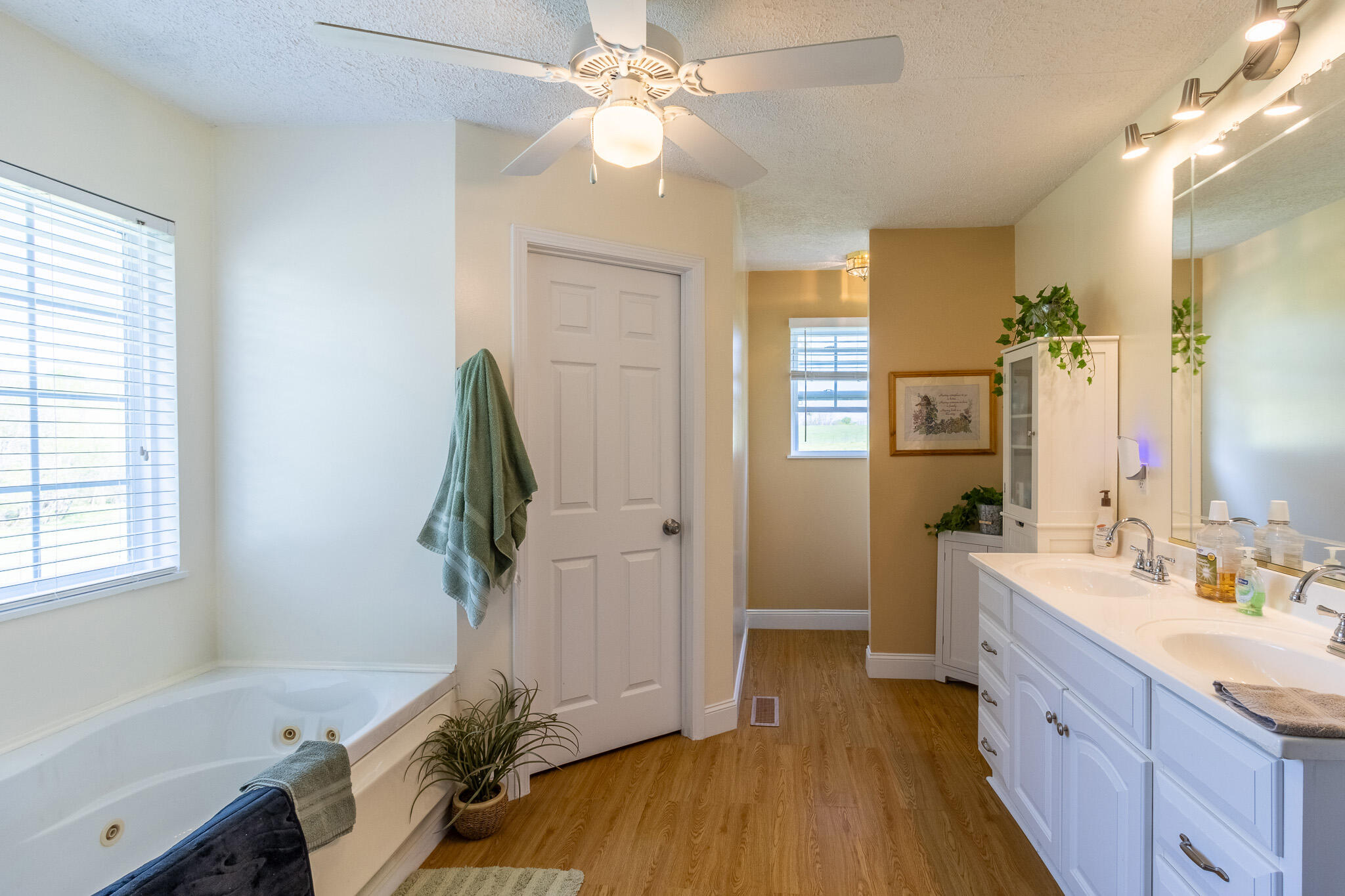 7511 Upper East Valley Road, Pikeville, Tennessee image 19