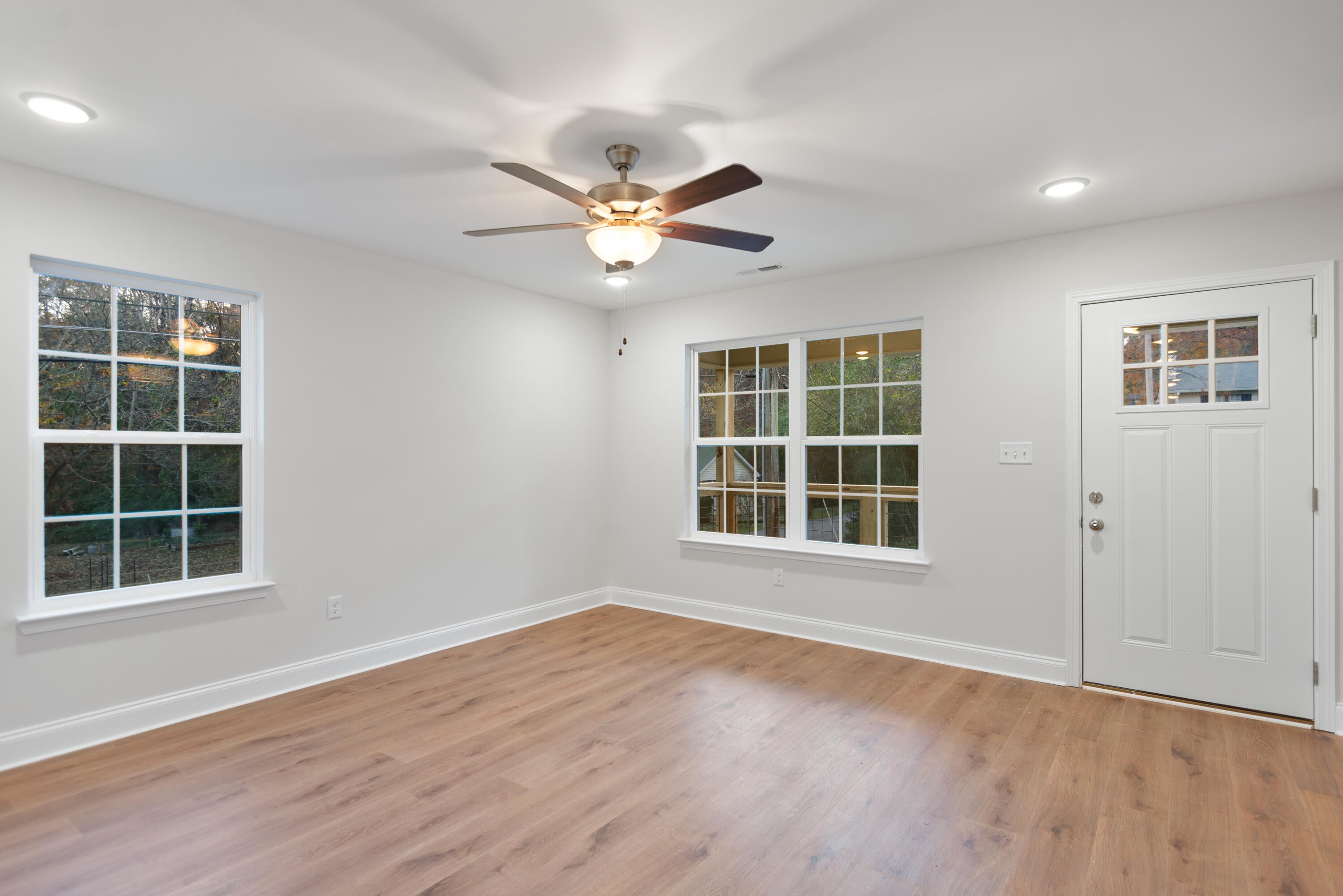 Photo 1 of 21 — 2631 N Beech Street, Chattanooga, TN 37406