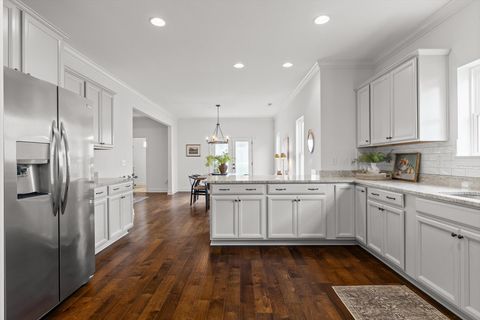 Tiny photo for 804 Wellstone Drive, Chattanooga, TN 37405 (MLS # 1530319)